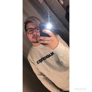 Meet your Posher, Cody